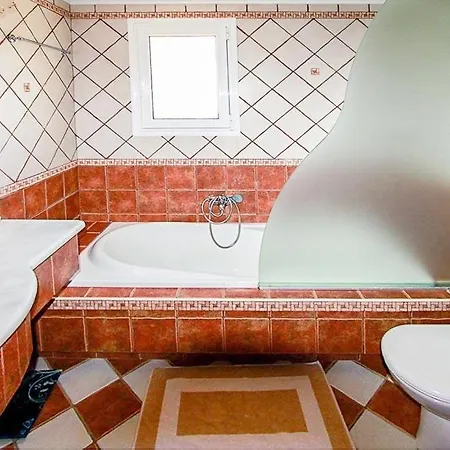 Agios Stefanos Avlioton Sleeps 6 Pool Air Con Villa